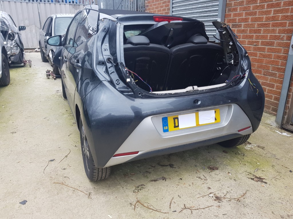 TOYOTA AYGO,  998 CC PETROL, 2016, 5 SPEED MANUAL