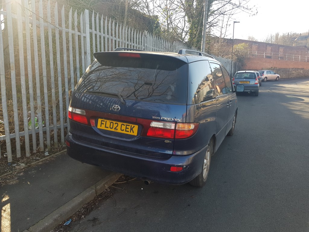 ref 124 Toyota Previa 2.0 d4d 2002