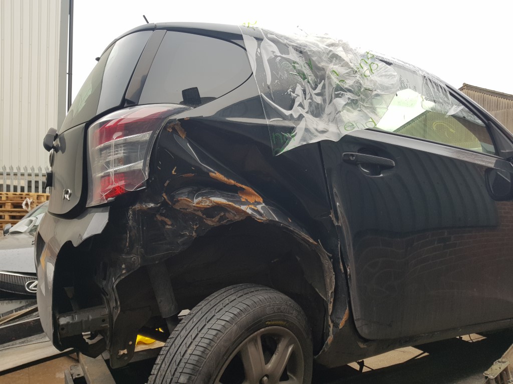 ref 121 Toyota IQ 3 998cc Petrol 2009