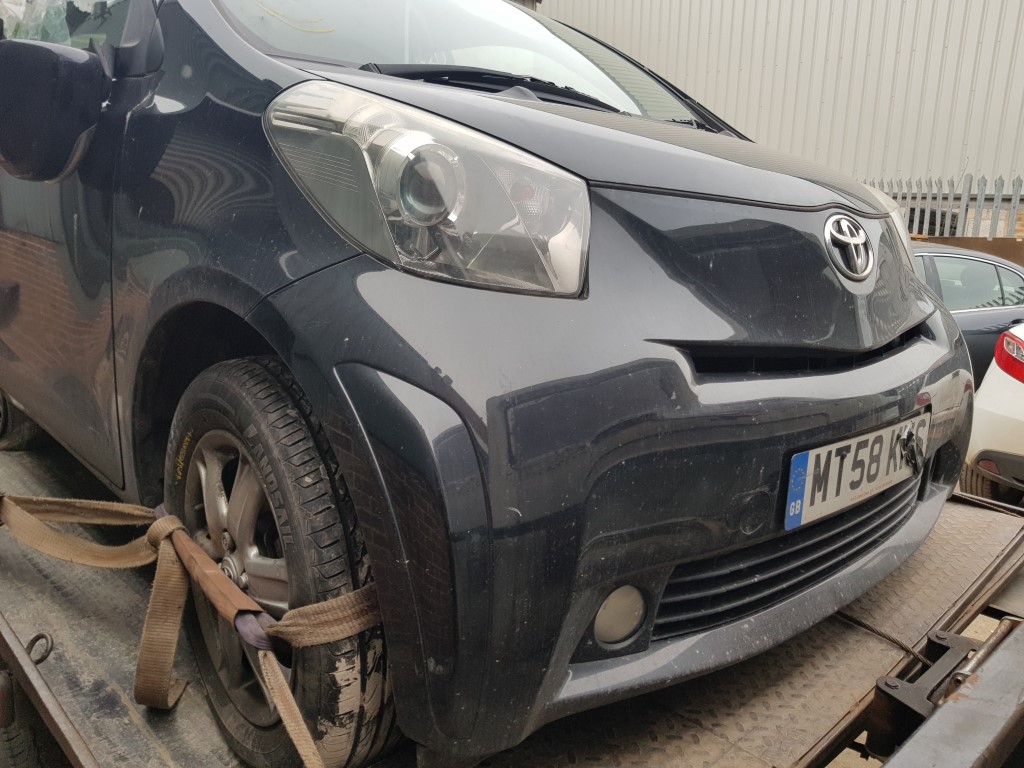 ref 121 Toyota IQ 3 998cc Petrol 2009