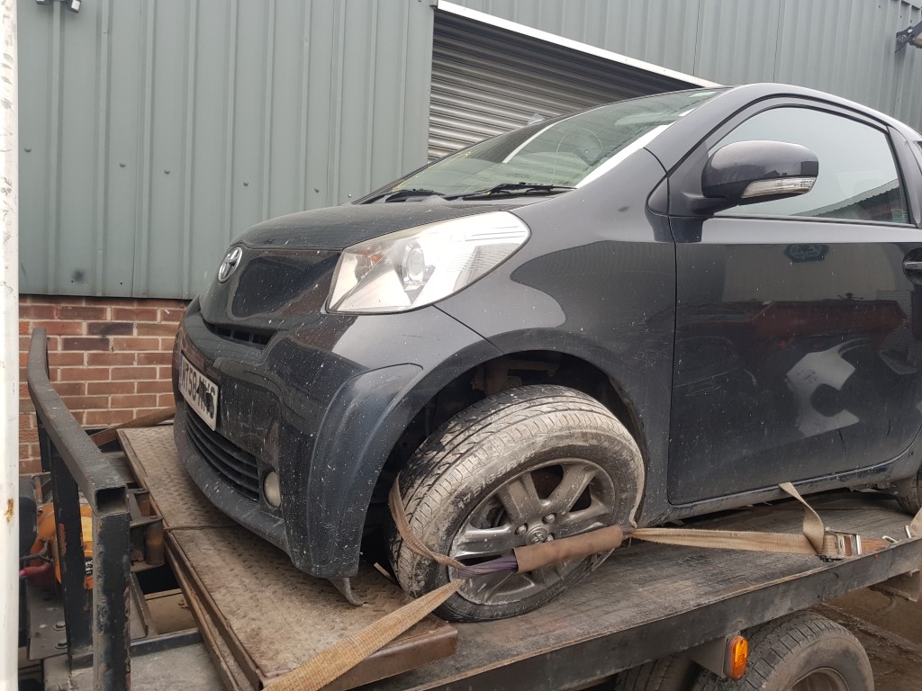 ref 121 Toyota IQ 3 998cc Petrol 2009