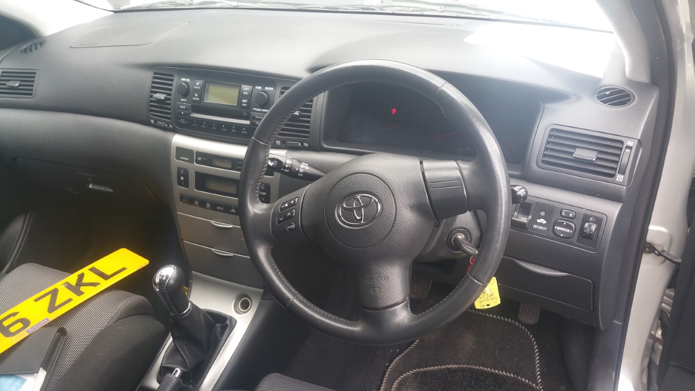 ref 12 toyota corolla 3 door 2006 1.4  petrol