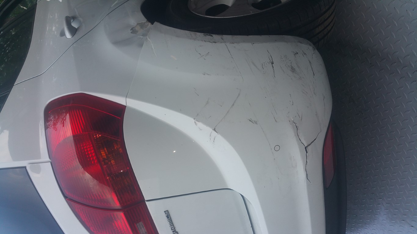 ref 18 kia venga 1.6 diesel 5 door 6 speed manual  2012