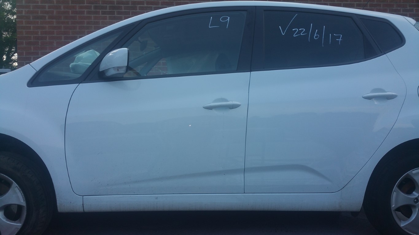 ref 18 kia venga 1.6 diesel 5 door 6 speed manual  2012