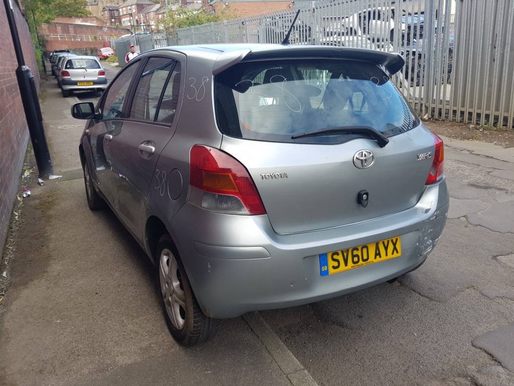 REF 38 TOYOTA YARIS 2010 1.3 PETROL 6 SPEED MANUAL