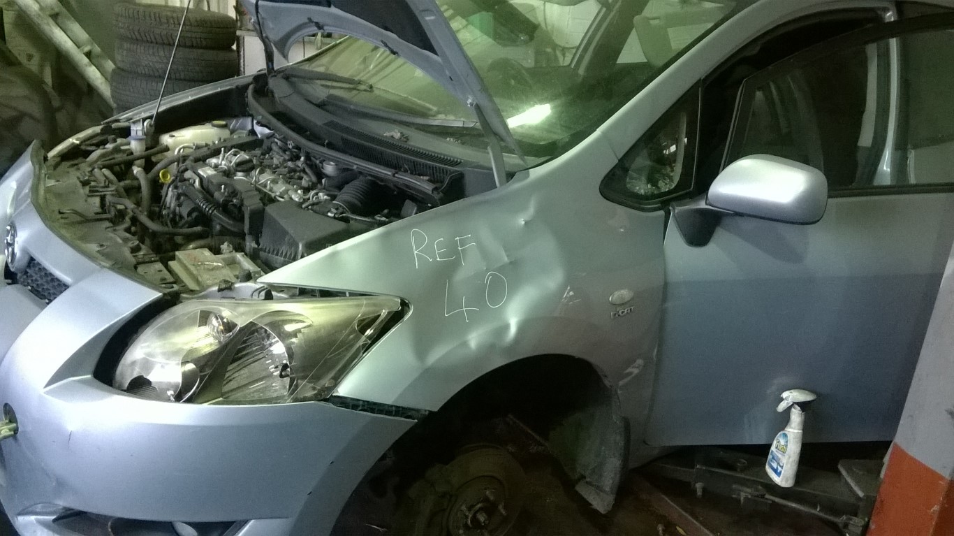 REF 40 TOYOTA AURIS 2.2 D4D D CAT 6 SPEED MANUAL 2007