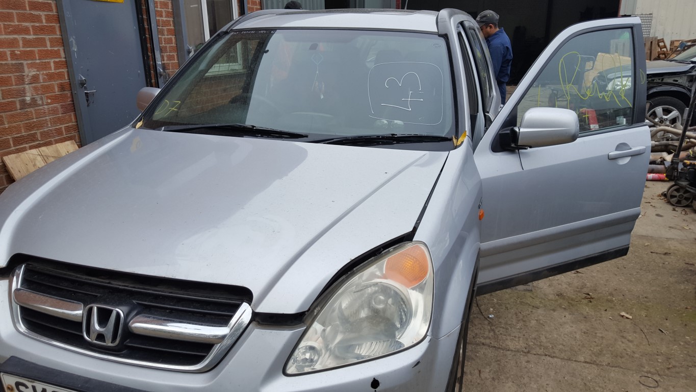 REF 43 HONDA CRV 2004 2.0 PETROL A4 5 SPEED MANUAL