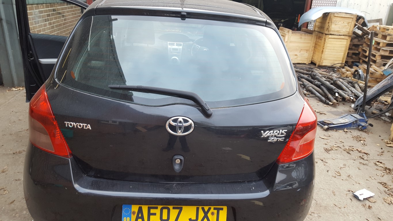 REF 46 TOYOTA YARIS 1.4 D4D 5 SPEED MANUAL BLACK 2007