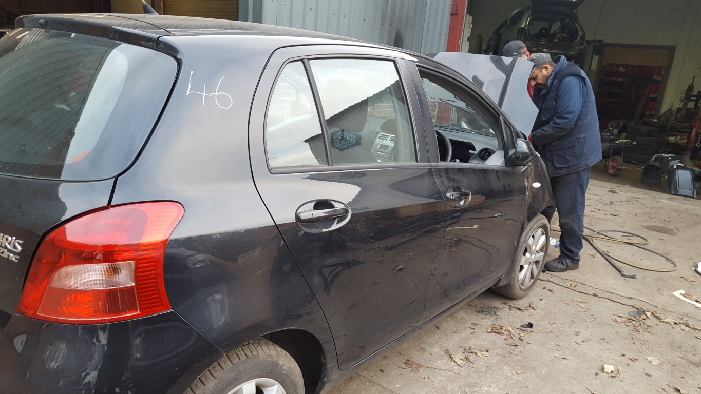 REF 46 TOYOTA YARIS 1.4 D4D 5 SPEED MANUAL BLACK 2007