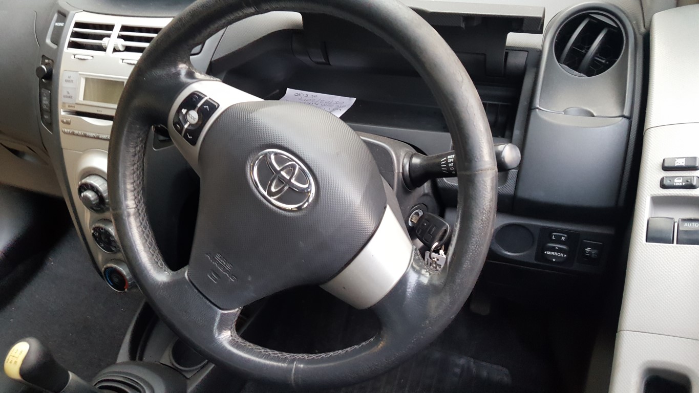 REF 46 TOYOTA YARIS 1.4 D4D 5 SPEED MANUAL BLACK 2007