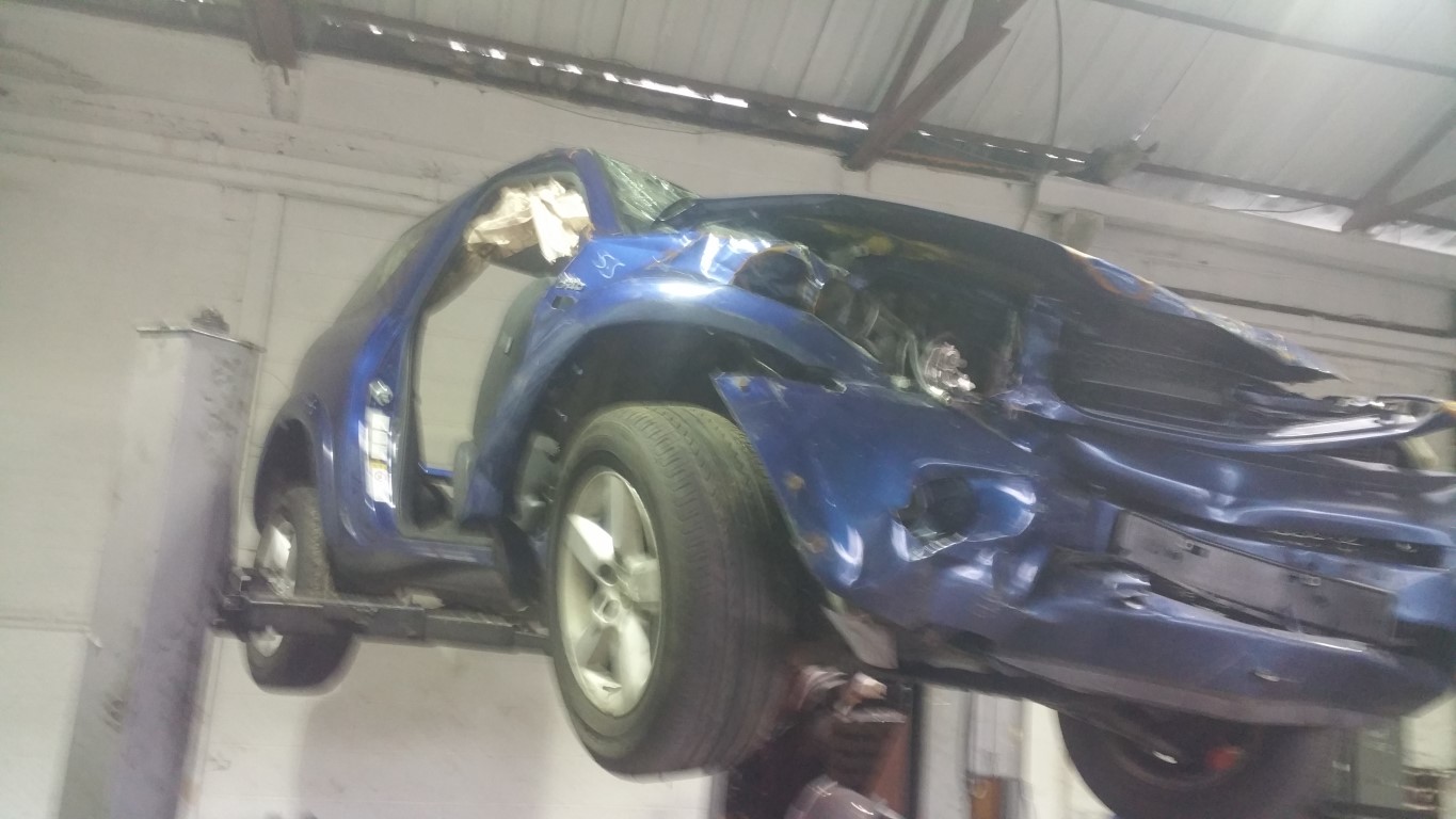 REF 62 TOYOTA RAV 4 XT3 3 DR 2.0 D4D DARK BLUE