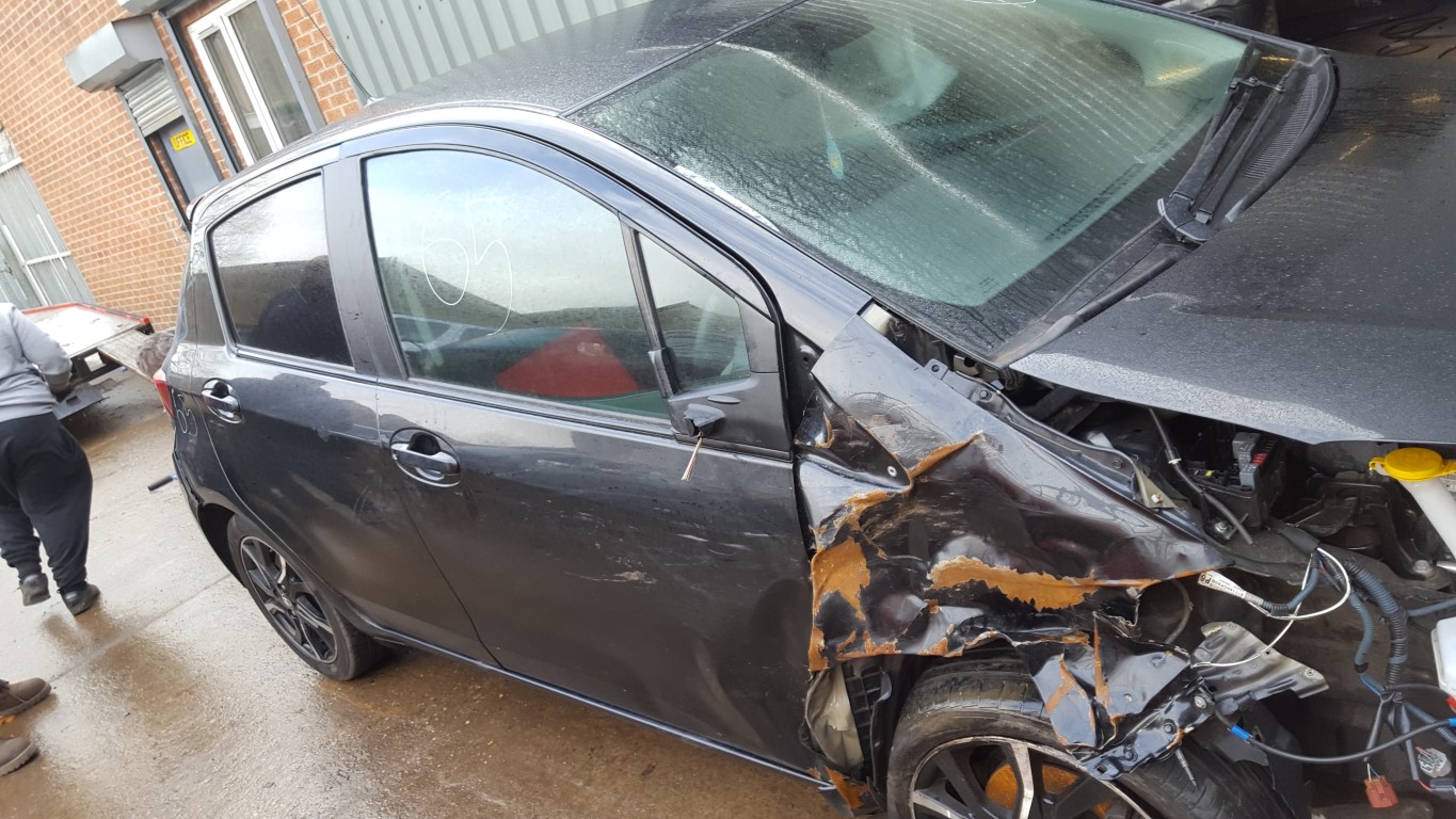 REF 65 TOYOTA YARIS 1329CC PETROL 6 SPEED MANUAL 5 DOOR