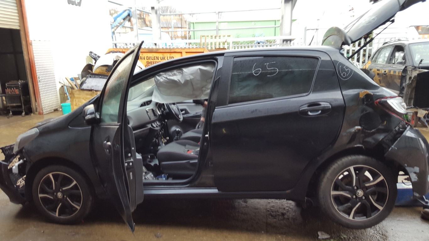 REF 65 TOYOTA YARIS 1329CC PETROL 6 SPEED MANUAL 5 DOOR