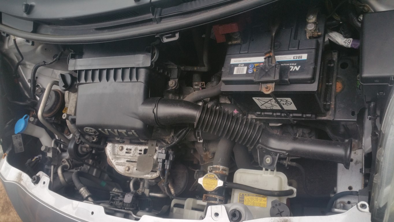 REF 68 TOYOTA YARIS 5 DOOR 2006 -2011 1.3 PETROL  MANUAL