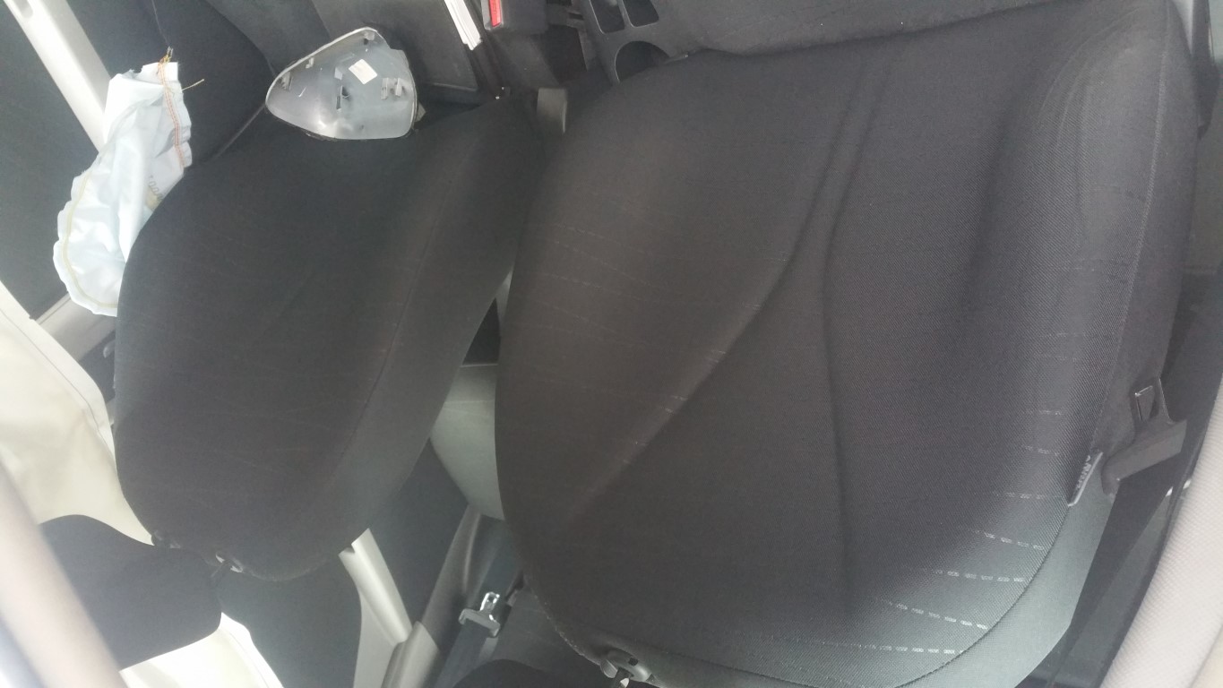 REF 68 TOYOTA YARIS 5 DOOR 2006 -2011 1.3 PETROL  MANUAL