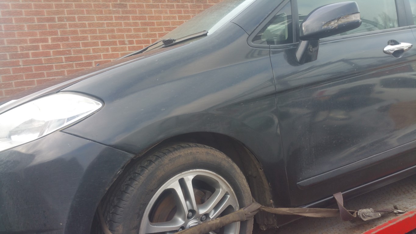 REF 72 HONDA FRV SE 2004 1.7 PETROL D17A2 BLACK