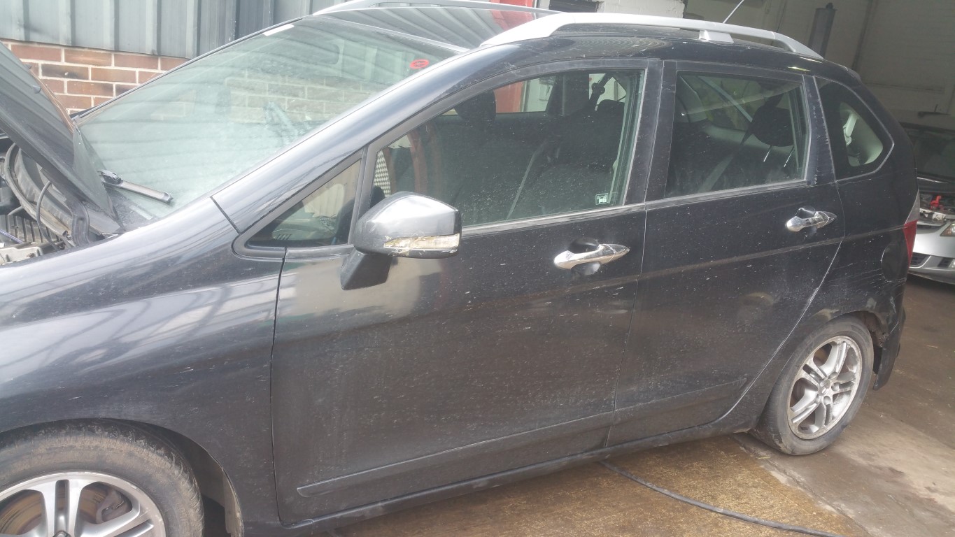 REF 72 HONDA FRV SE 2004 1.7 PETROL D17A2 BLACK