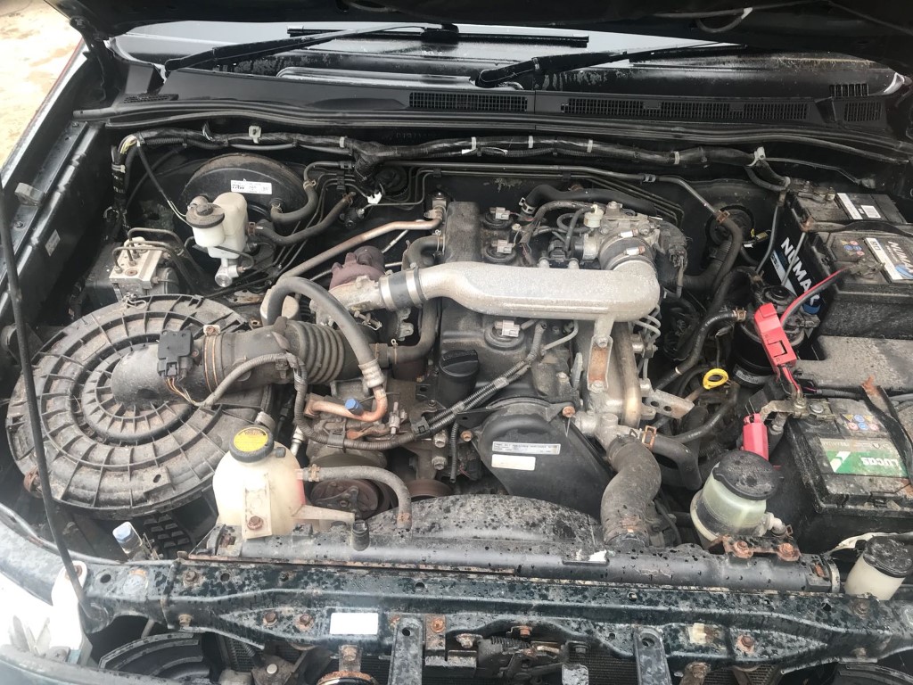 REF 88 TOYOTA HILUX 4X4 2494CC DIESEL 2006 MANUAL