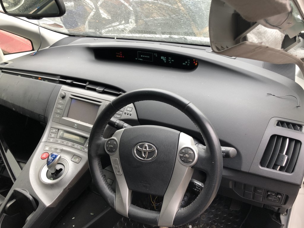 REF 89 TOYOTA PRIUS T SPIRIT 1798CC HYBRID AUTOMATIC 1 SPEED