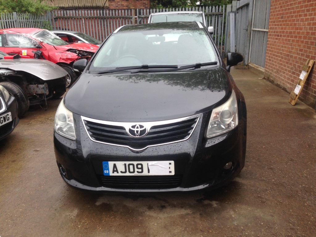 REF 81 TOYOTA AVENSIS 2009 ESTATE 1998CC D4D 6 SPEED MANUAL