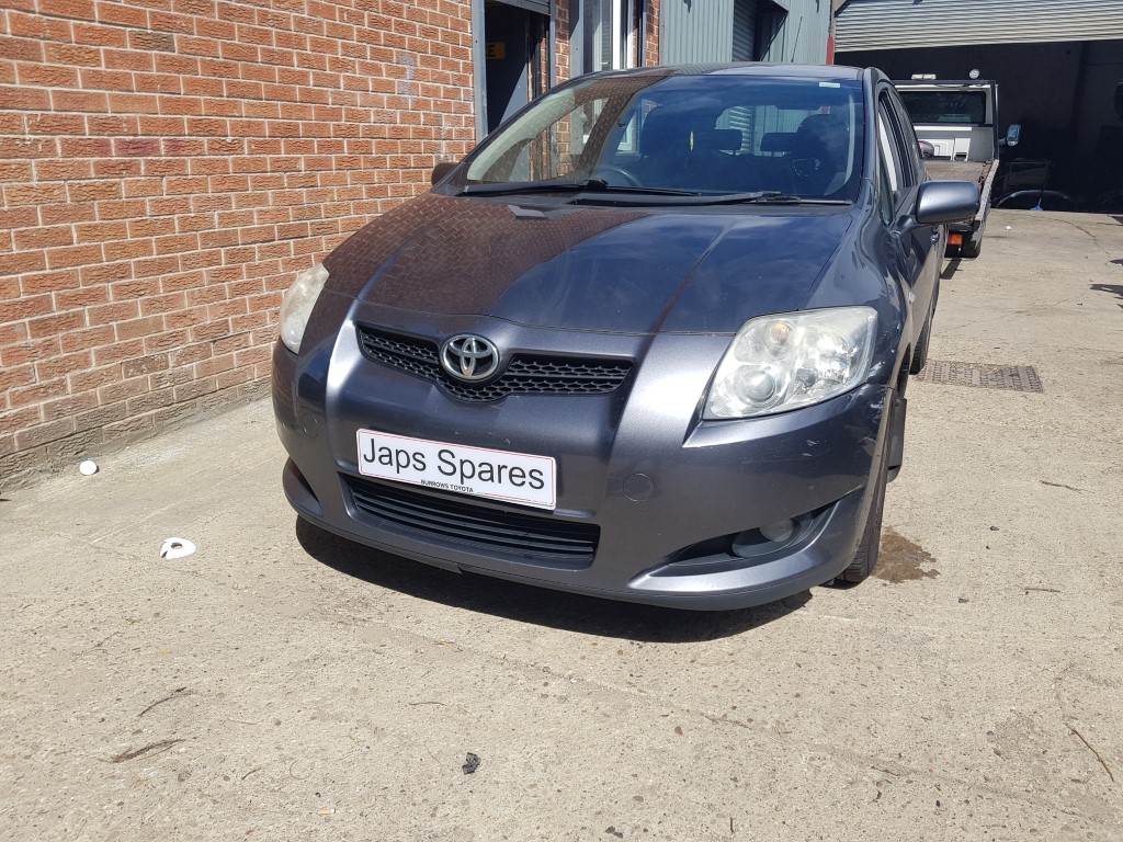 Ref 142 TOYOTA AURIS T3 2007 1598CC PETROL MANUAL