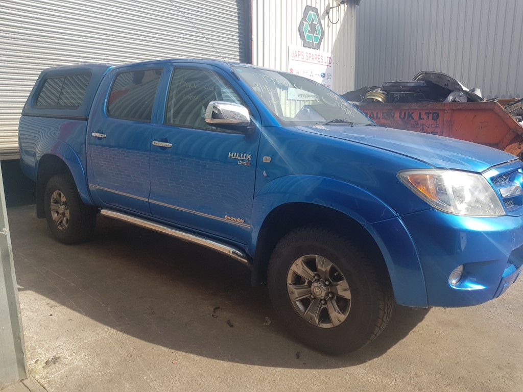 REF 146 TOYOTA HILUX 4X4 2006 DIESEL 2.5D4D 2KD -FTV MANUAL