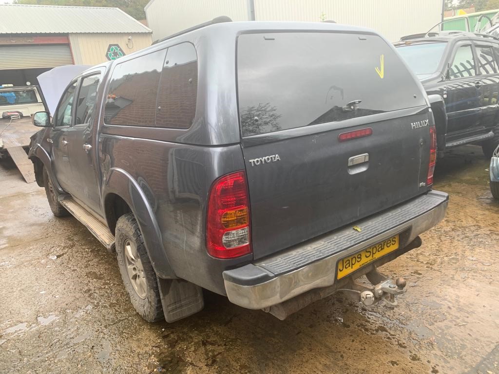 REF 149 TOYOTA HILUX 4X4 2010 DIESEL 2.5D4D 5 SPEED MANUAL