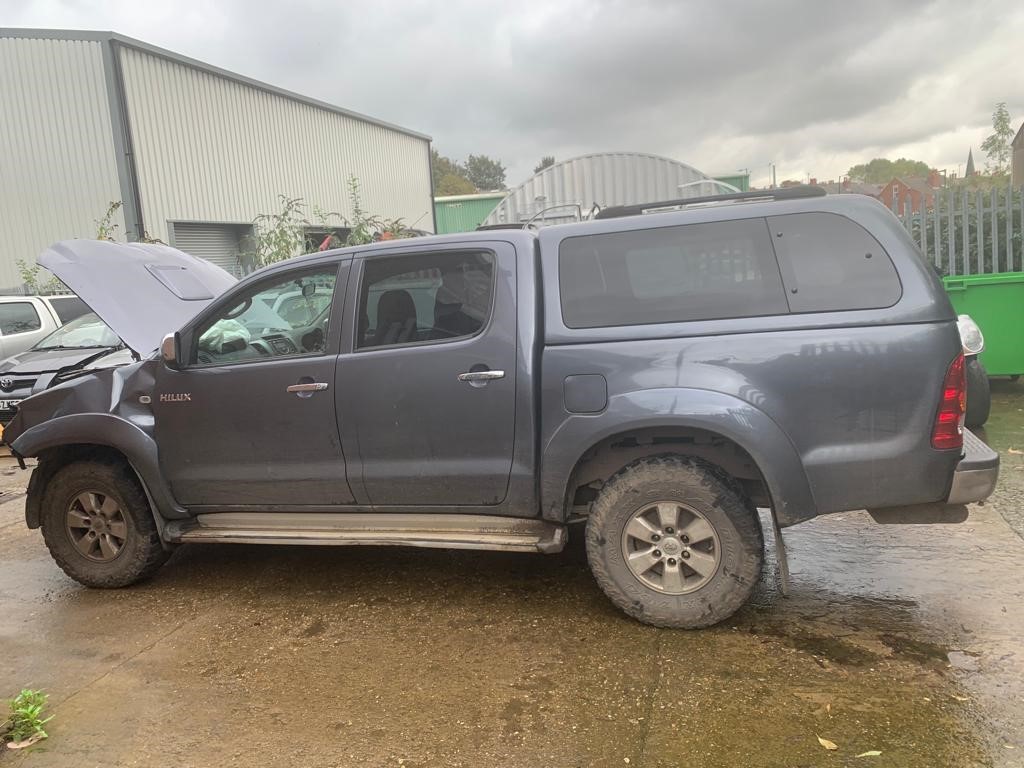 REF 149 TOYOTA HILUX 4X4 2010 DIESEL 2.5D4D 5 SPEED MANUAL