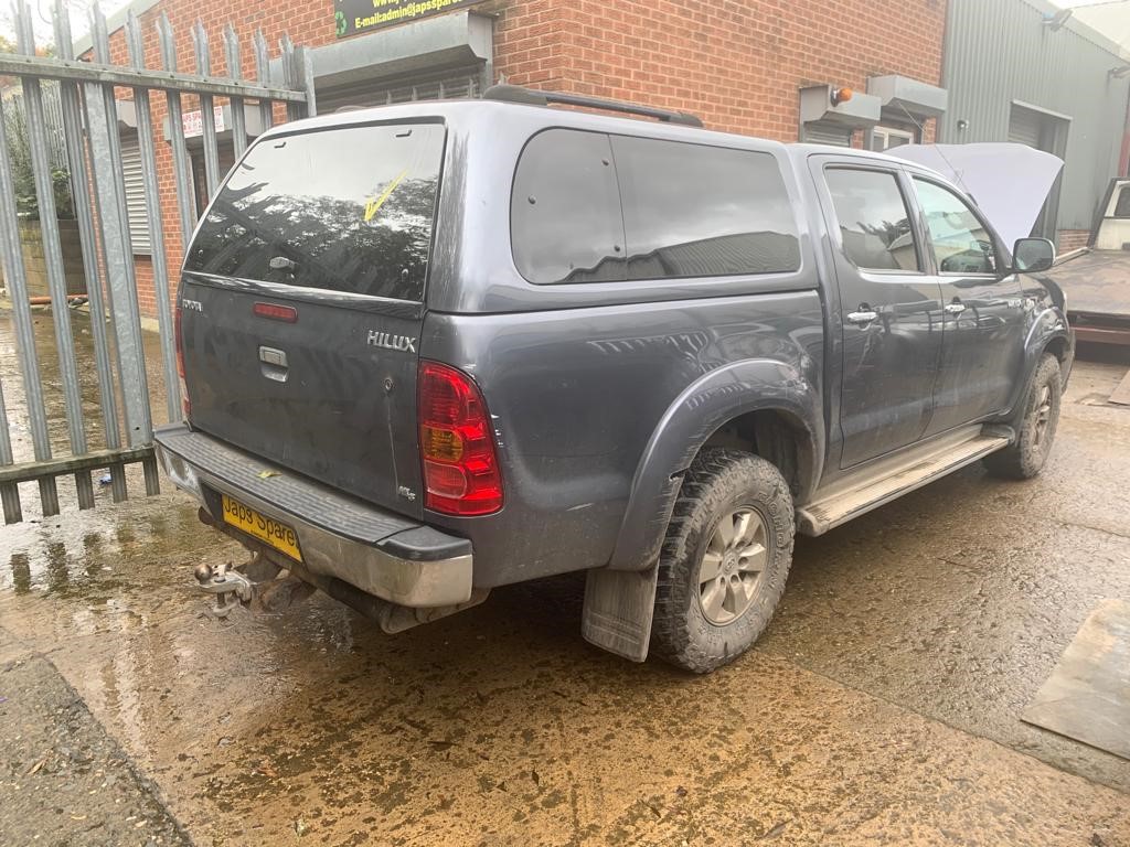 REF 149 TOYOTA HILUX 4X4 2010 DIESEL 2.5D4D 5 SPEED MANUAL