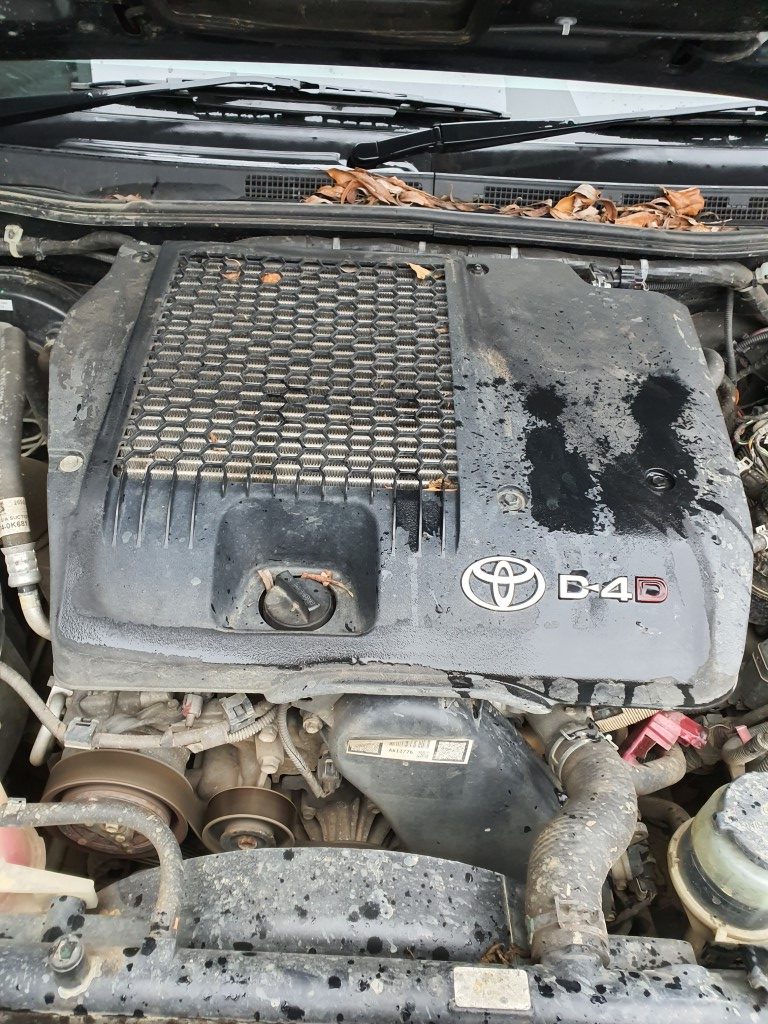 REF 162 TOYOTA HILUX INVINCIBLE 4X4 2015 3.0D4D 5 SPEED AUTOMATIC