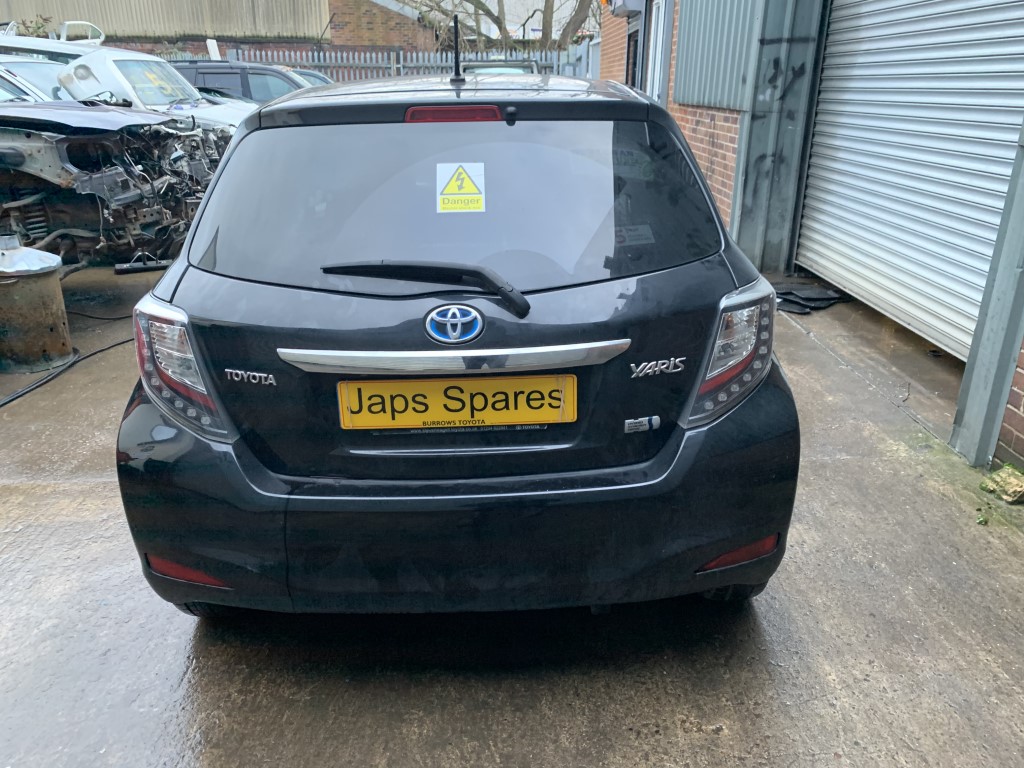 REF 163 TOYOTA YARIS MK3 1.5 HYBRID PETROL ICON PLUS 2014