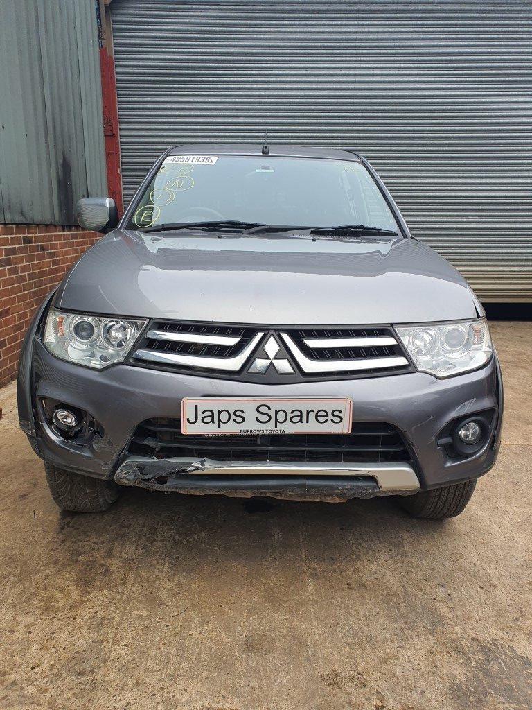 REF 170 MITSUBISHI L200 2014 175BHP DI-D TROJAN 5 SPEED MANUAL