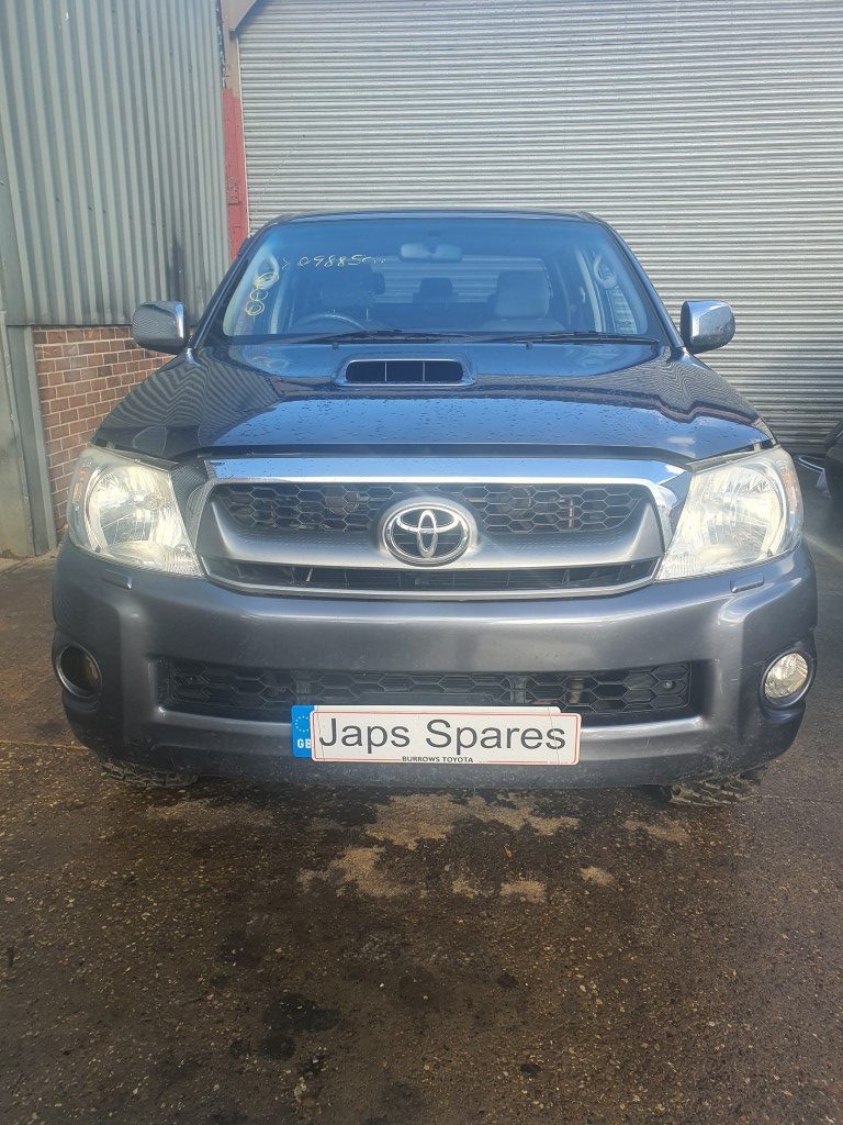 REF 171 TOYOTA HILUX 4X4 2010 2.5D4D 142BHP 5 SPEED MANUAL GREY