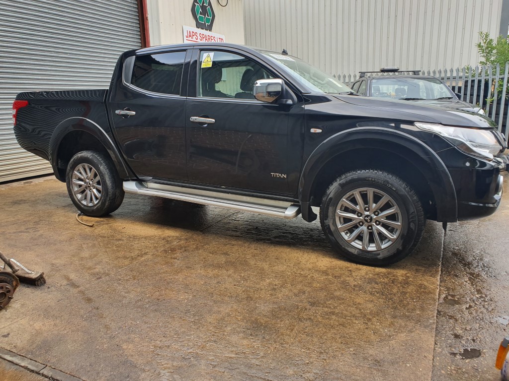 REF 183 MITSUBISHI L200 TITAN 2017 2.5DID 6 SPEED MANUAL