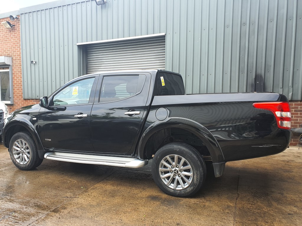 REF 183 MITSUBISHI L200 TITAN 2017 2.5DID 6 SPEED MANUAL