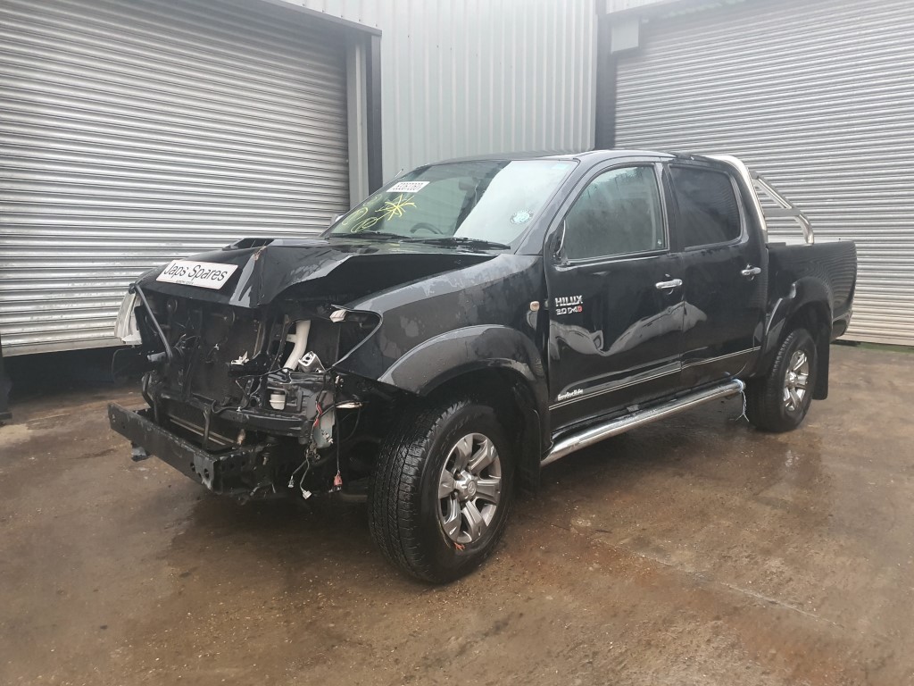 REF 201 TOYOTA HILUX INVINCIBLE 4X4 2007 3.0D4D 4 SPEED AUTO