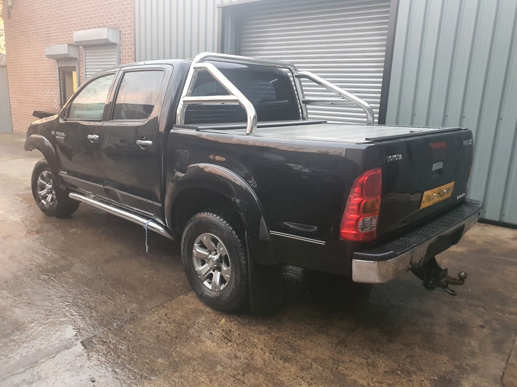 REF 201 TOYOTA HILUX INVINCIBLE 4X4 2007 3.0D4D 4 SPEED AUTO