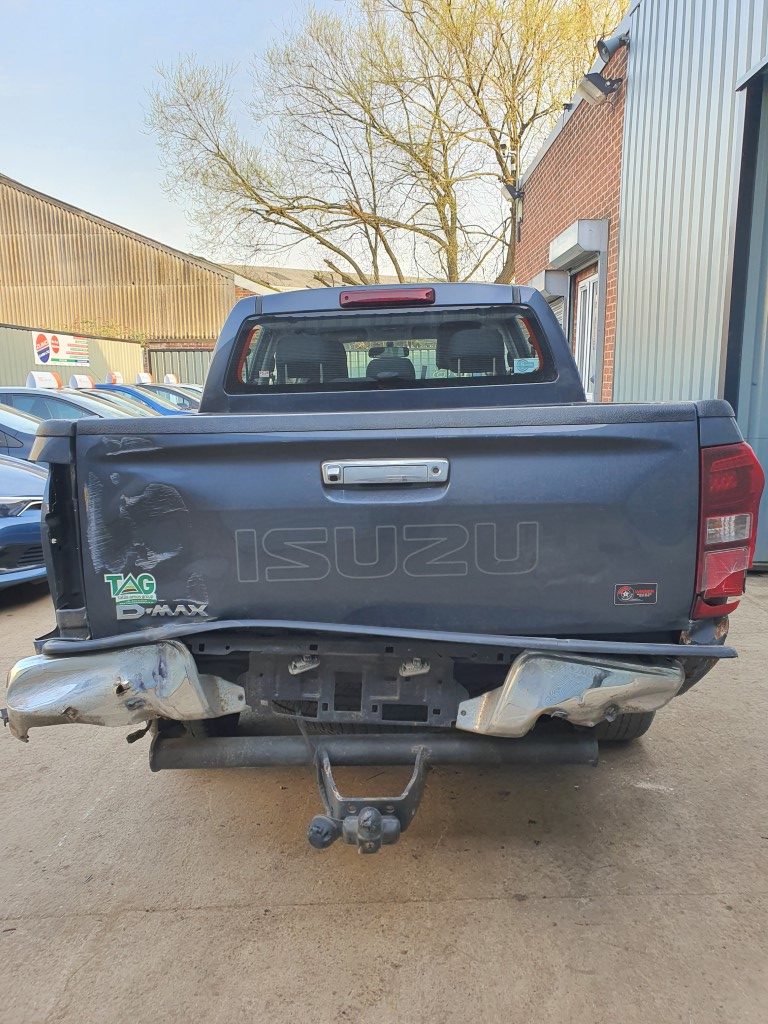 REF 212 ISUZU D-MAX DCB MK2 4X4  2019 1898CC 6 SPEED MANUAL