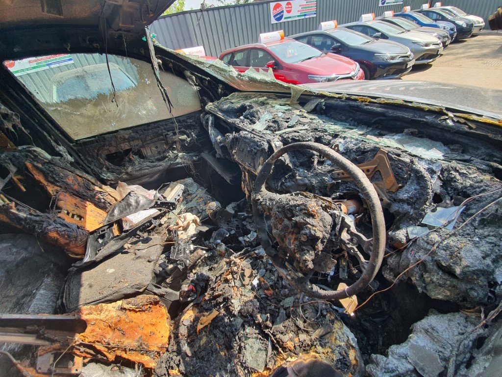 REF 216 TOYOTA HILUX INVINCIBLE 4WD  2019 2393CC 146.9BHP