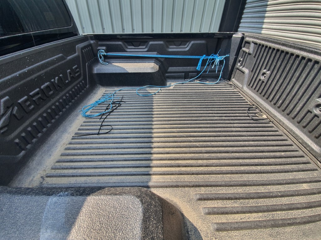 REF 216 TOYOTA HILUX INVINCIBLE 4WD  2019 2393CC 146.9BHP