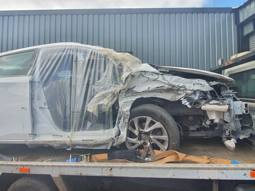 REF 214 TOYOTA AURIS ICON TOURING SPORTS 2016 1.6D4D