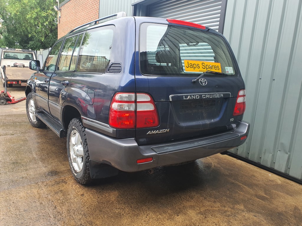 REF 224 TOYOTA LANDCRUISER AMAZON 2004 4164CC DIESEL AUTO