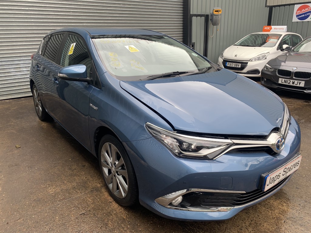 REF 229 TOYOTA AURIS MK2 HYBRID HATCHBACK 1.8 PETROL HYBRID AUTO