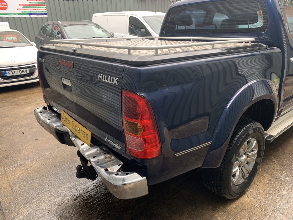 REF 231 TOYOTA HILUX DCB 2007 INVINCIBLE 3.0D4D 5 SPD MANUAL