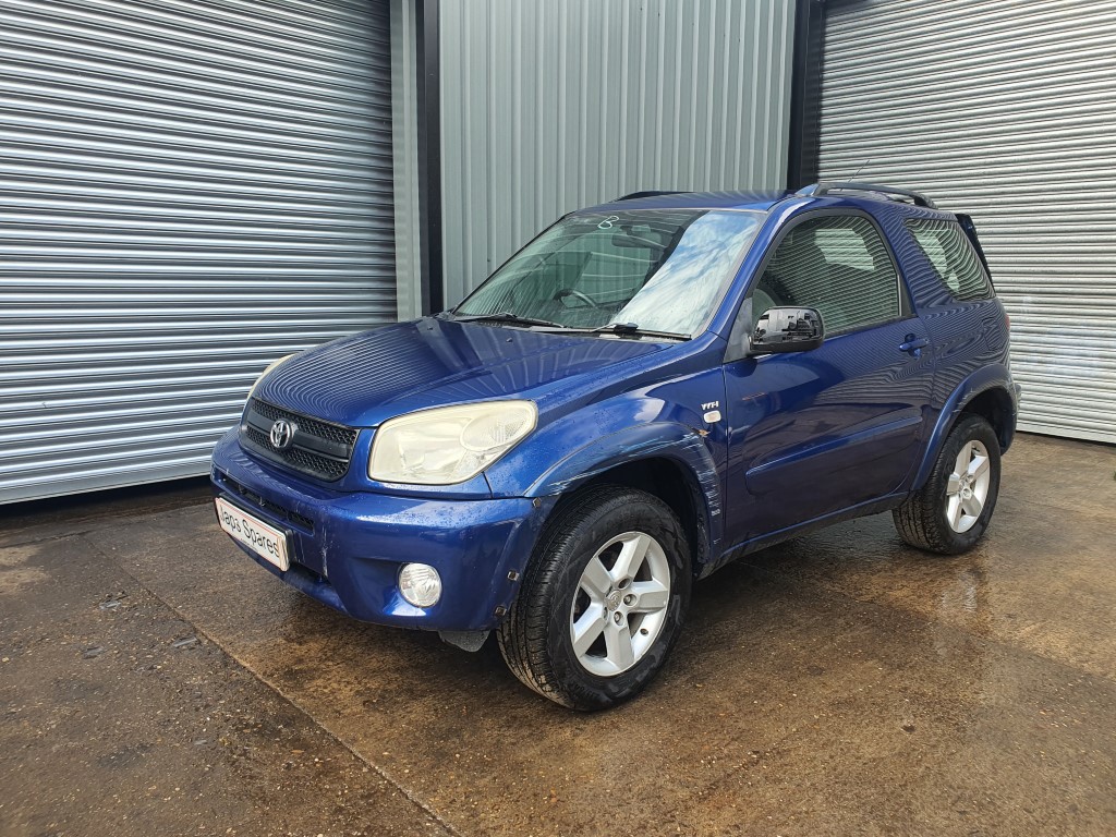 REF 234 TOYOTA RAV 4 XT3-VVTI MK2 2.0 PETROL 2004 AUTO 4 SPEED