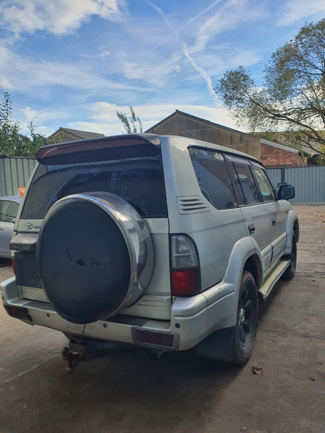 REF 240 TOYOTA LANDCRUISER 2002 3.0D4D AUTO 4 SPEED