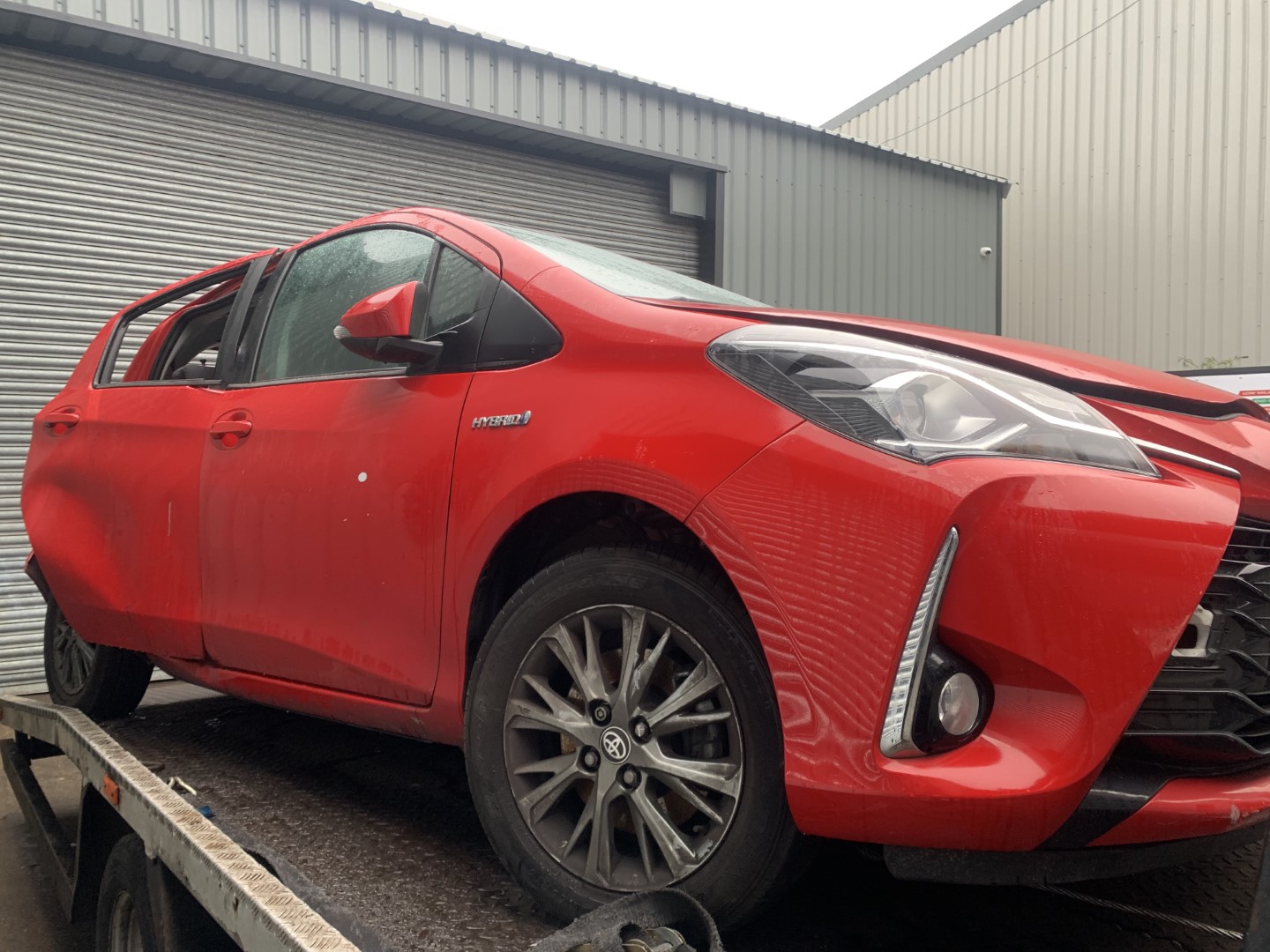 REF 243 TOYOTA YARIS MK3 HYBRID 1.5PH 1 SPEED AUTO