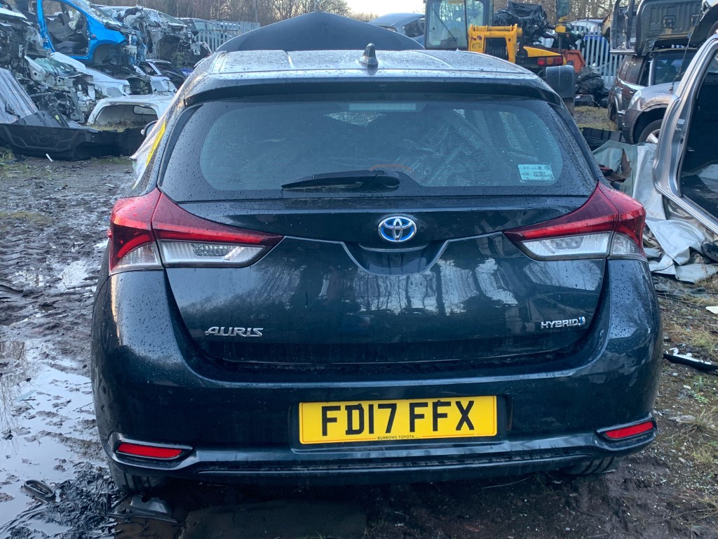 REF 249 TOYOTA AURIS HYBRID MK2 VVTI ACTIVE 1.8 PETROL HYBRID