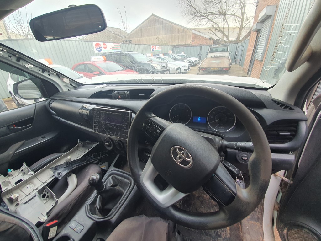 REF 247 TOYOTA HILUX ACTIVE 4WD 2018 2.4D4D 147.5BHP