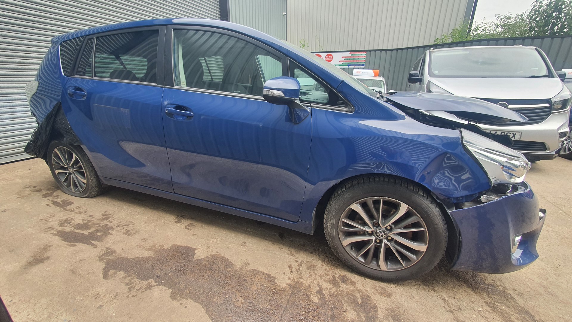 REF 269 TOYOTA VERSO D-4D DESIGN MK2 2016 1.6D4D MANUAL
